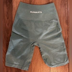 Alphalete Women's Bike Shorts